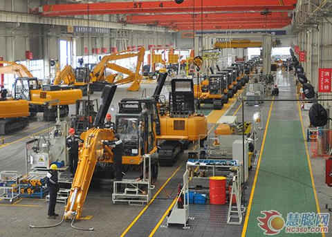 雷沃挖掘機全面發力-位居國產品牌銷量三甲